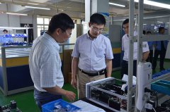 省科技廳領(lǐng)導(dǎo)蒞臨大連依利特公司考察