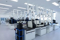 <b>兩代院士接力，四十載技術(shù)沉淀：國(guó)產(chǎn)液相色譜的 “依利特密碼”</b>